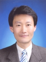 저자 사진